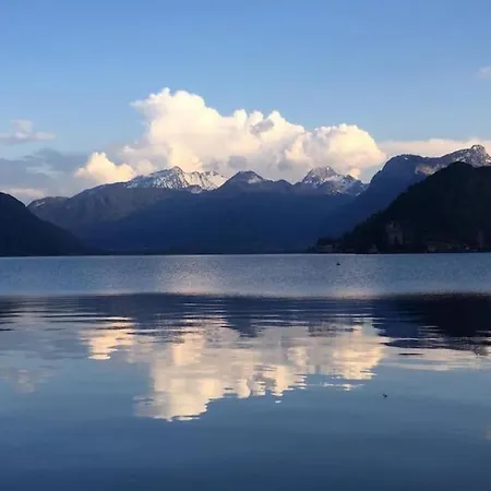 Between Lake & Mountain